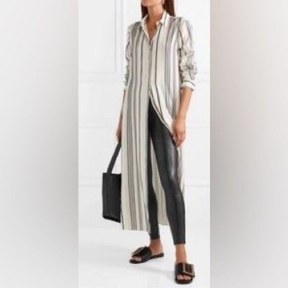 SPANX black faux leather look, high waisted leggings.  Medium - Picture 2 of 11